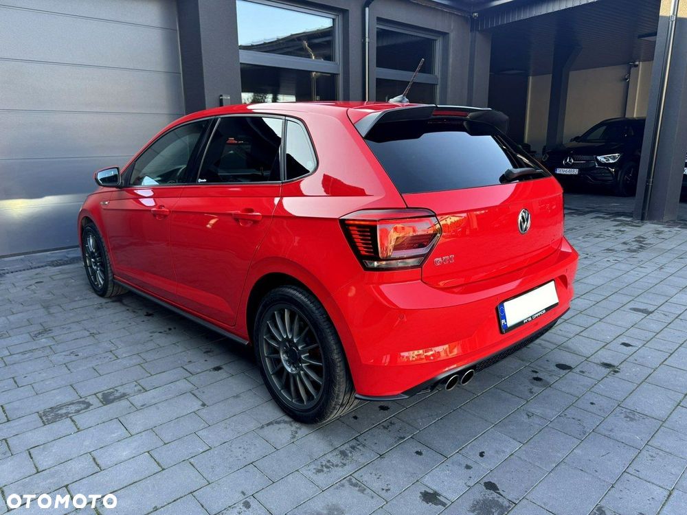 Volkswagen Polo - 35