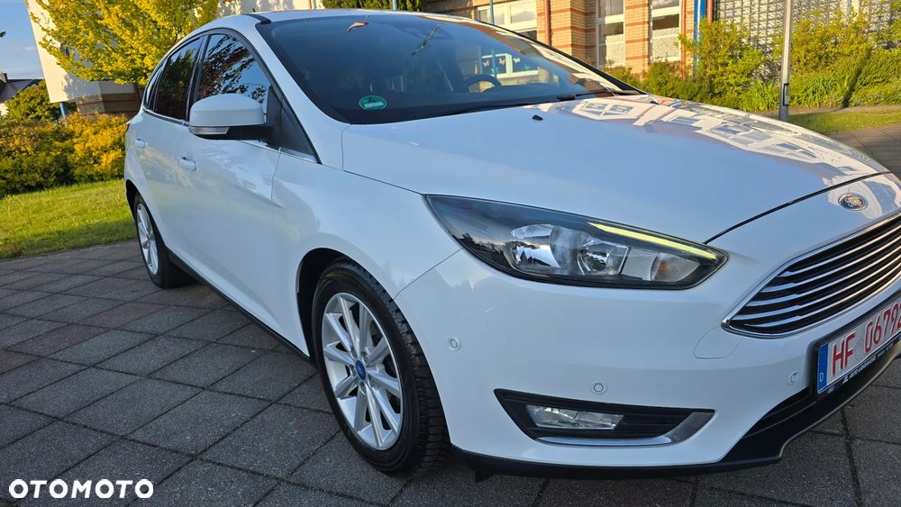 Ford Focus 1.5 EcoBlue Start-Stopp-System TITANIUM X - 17