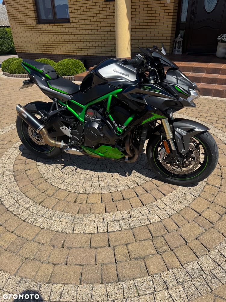 Kawasaki H2 - 13