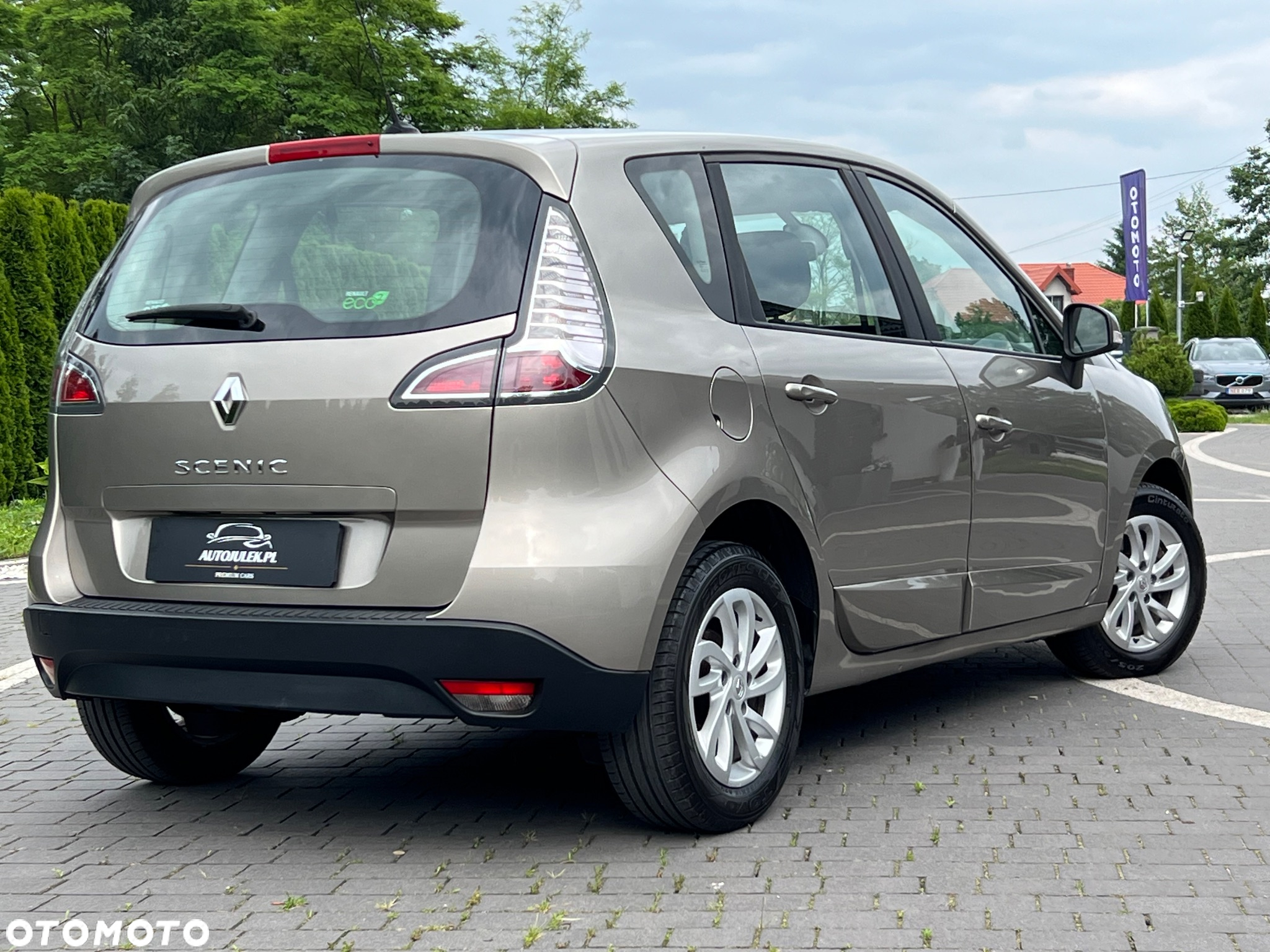 Renault Scenic 1.6 16V TomTom Edition - 10