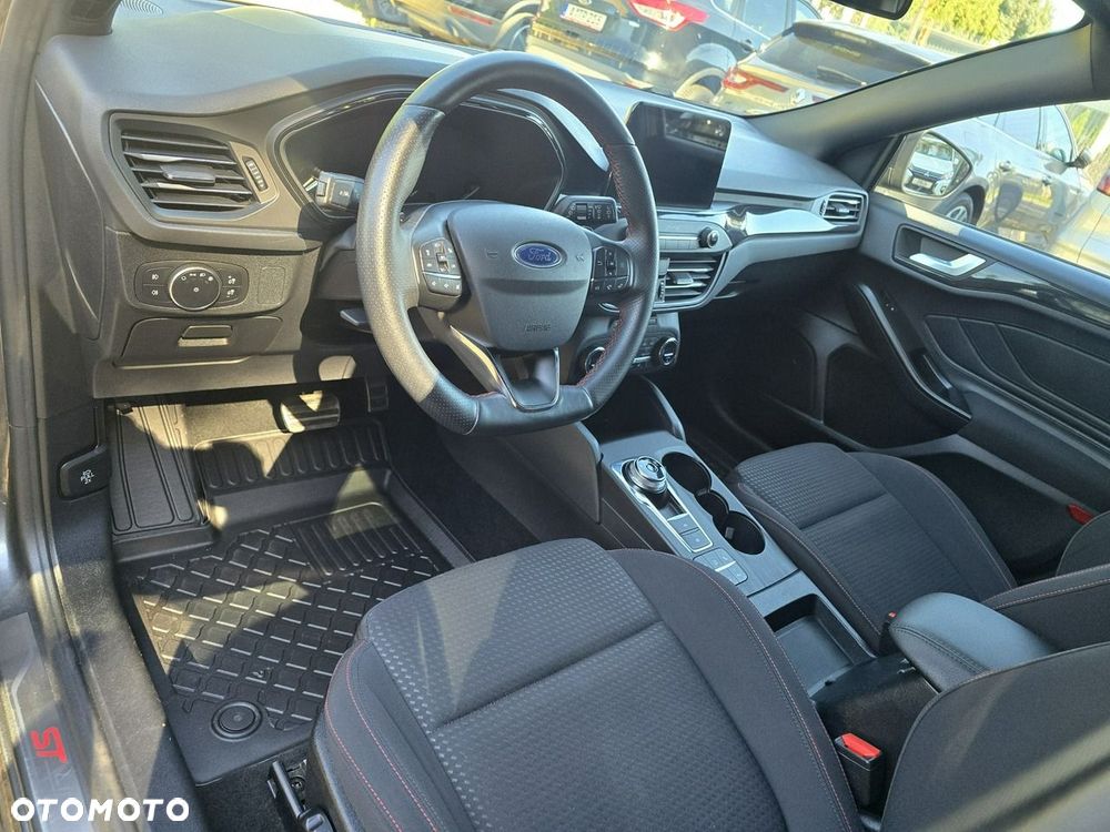 Ford Focus - 7