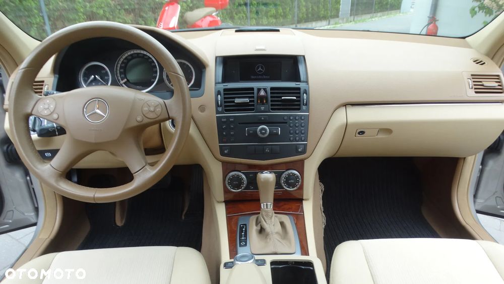 Mercedes-Benz Klasa C 200 Kompressor Automatik Avantgarde - 19
