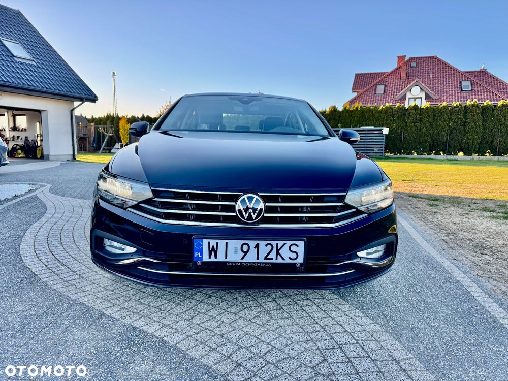 Volkswagen Passat 2.0 TDI EVO Elegance DSG - 9