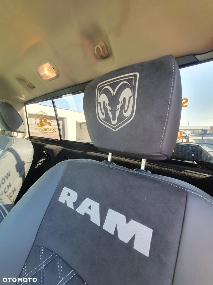 RAM 1500 - 8