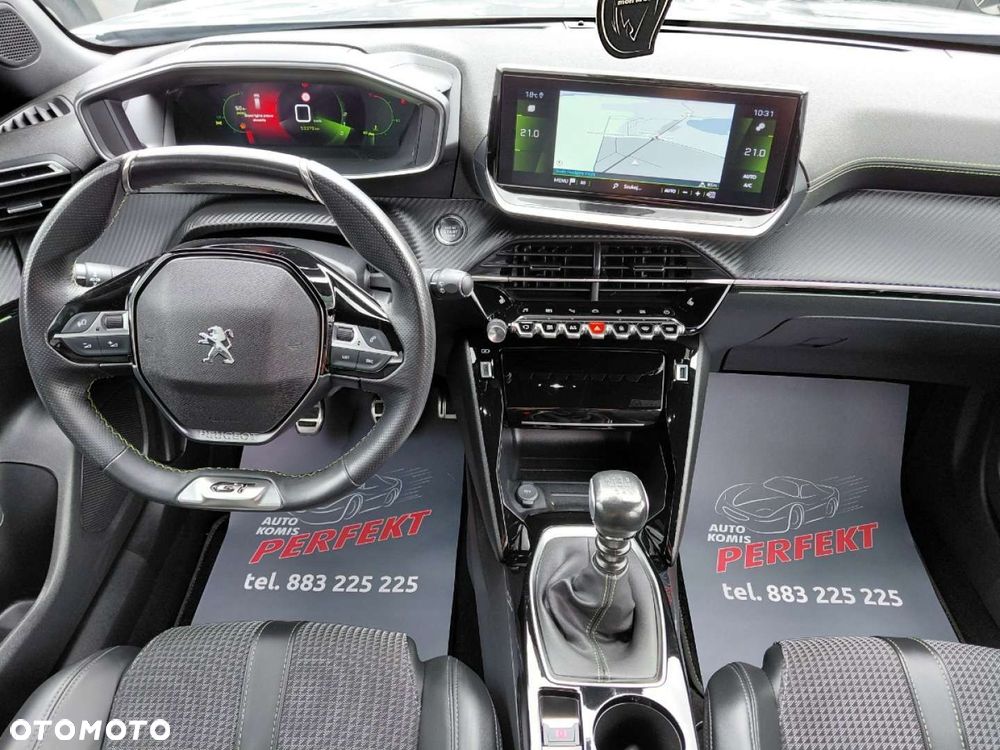Peugeot 2008 - 21