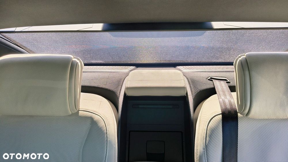Audi A8 - 40