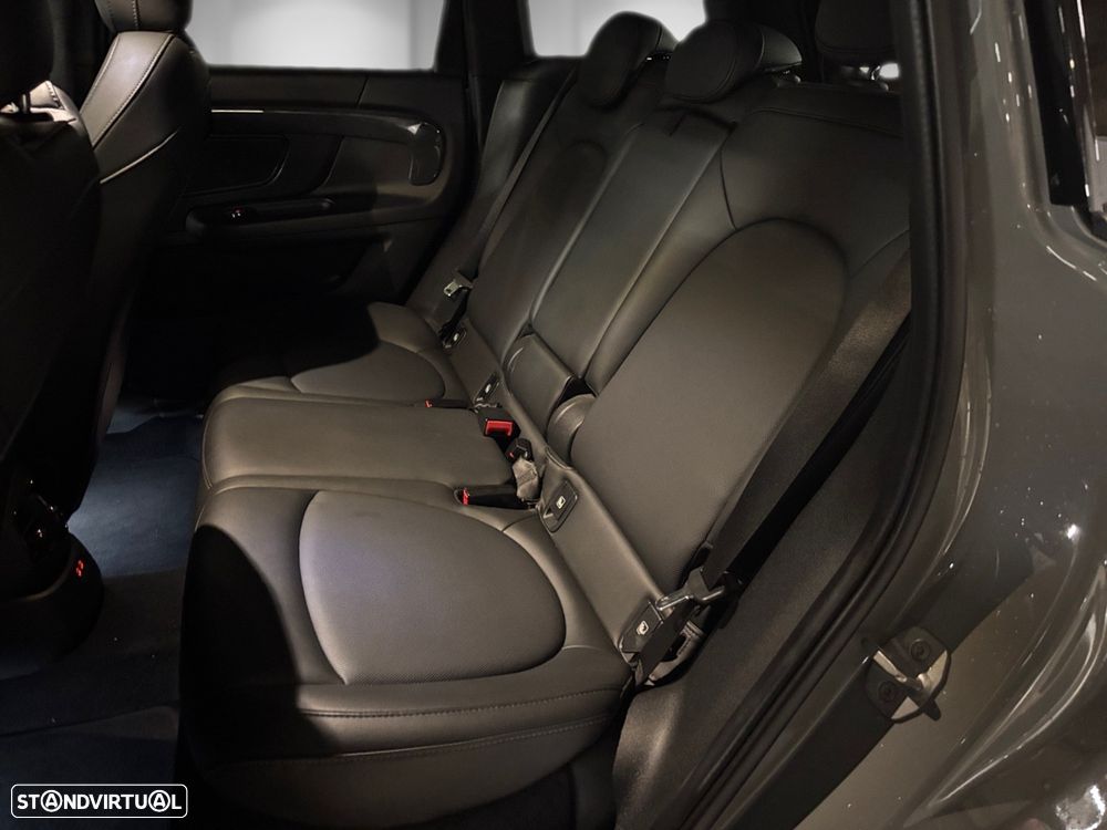 MINI Countryman Cooper SE ALL4 Auto - 7
