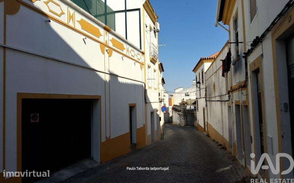 Casa / Villa T2 em Sé e São Lourenço de 138 m2 - Grande imagem: 5/19