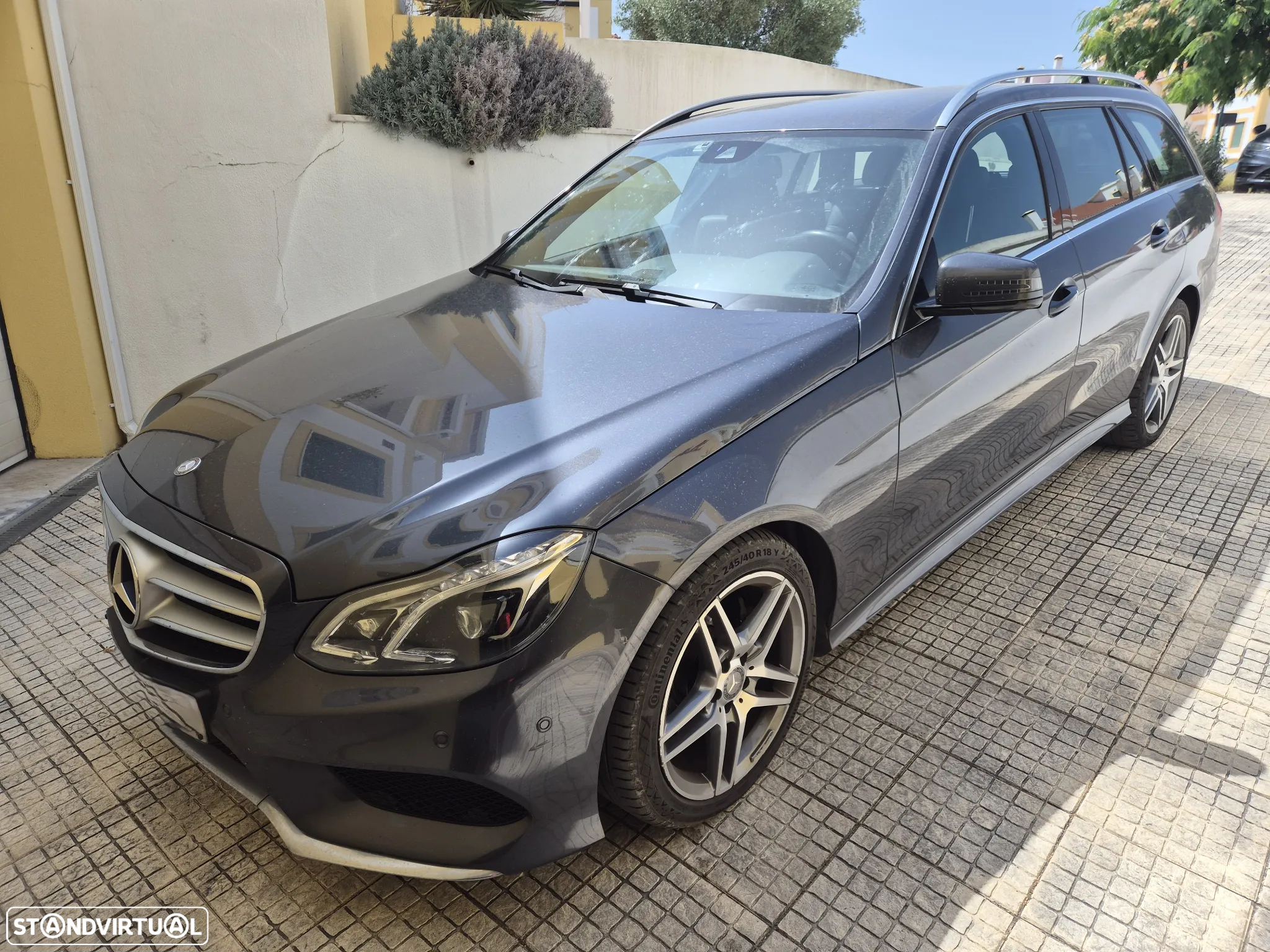 Mercedes-Benz E 300 - 11