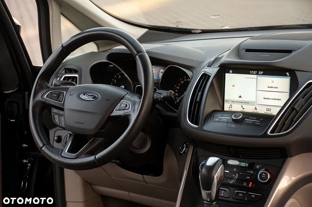 Ford C-MAX ver-1-5-ecoboost-titanium - 18