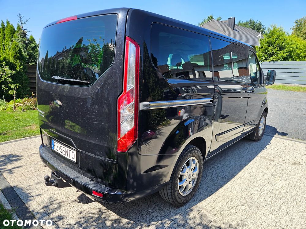 Ford Tourneo Custom 310 L2H1 VA Titanium - 4