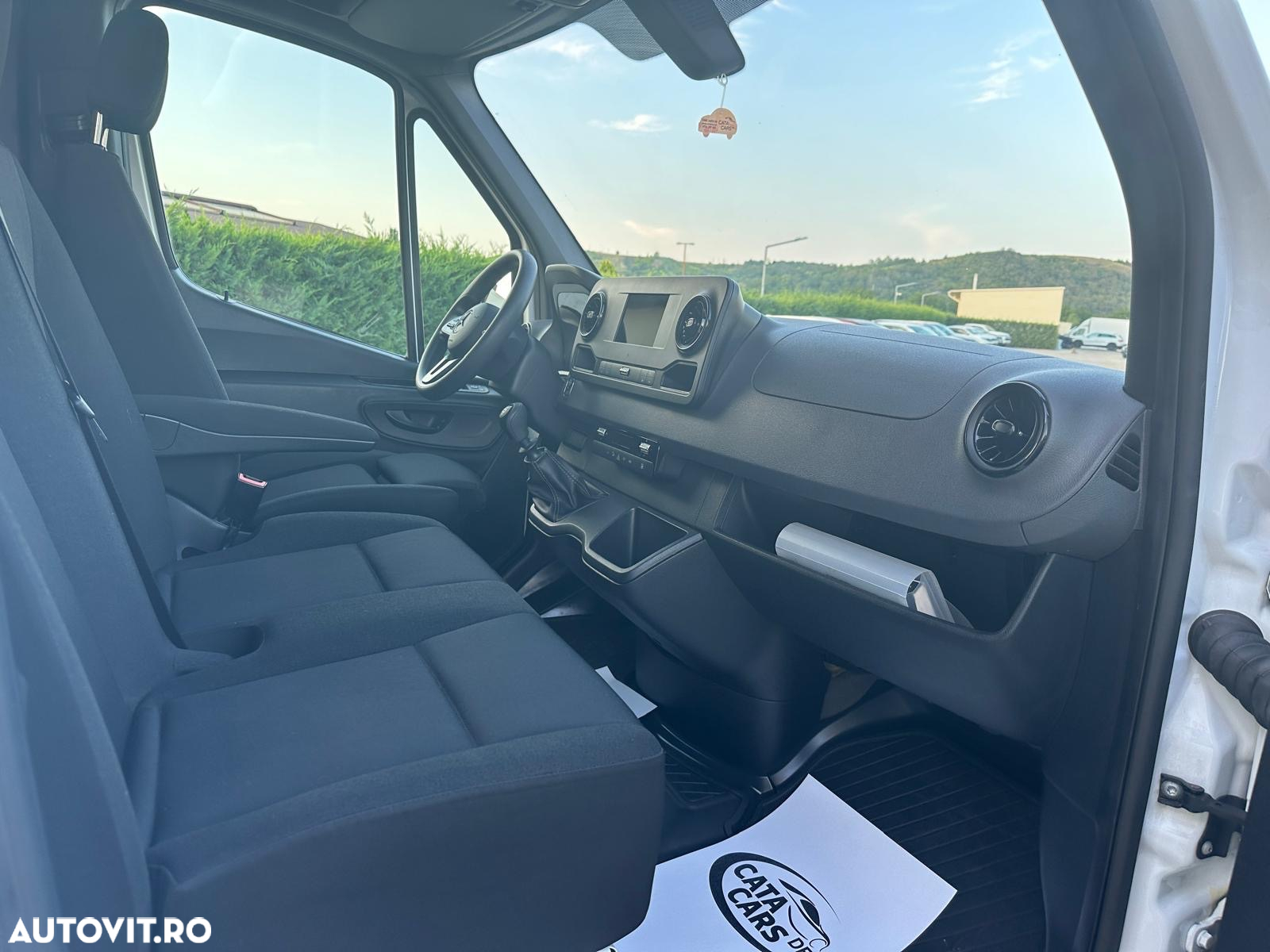 Mercedes-Benz Sprinter 319CDI  LUNG - 12
