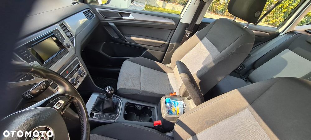 Volkswagen Golf Sportsvan - 16