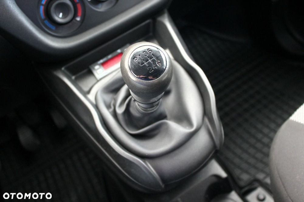 Fiat Doblo - 22