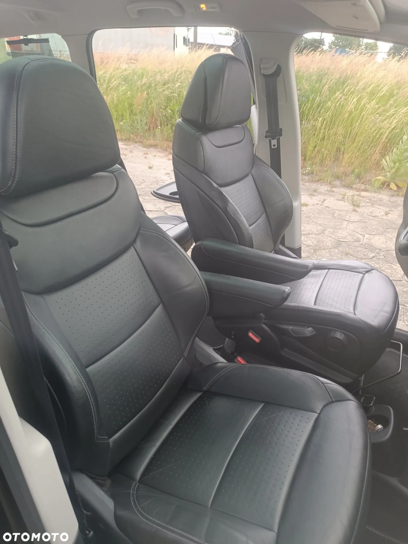 Citroën C4 Picasso 1.6 THP Exclusive - 10