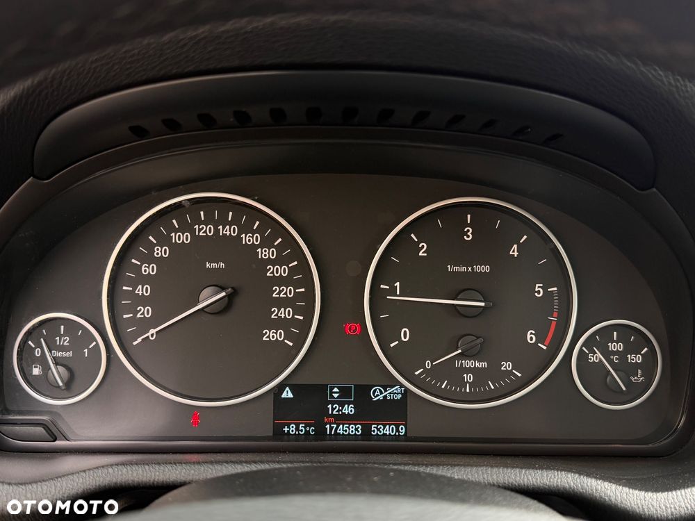 BMW X3 sDrive18d - 14