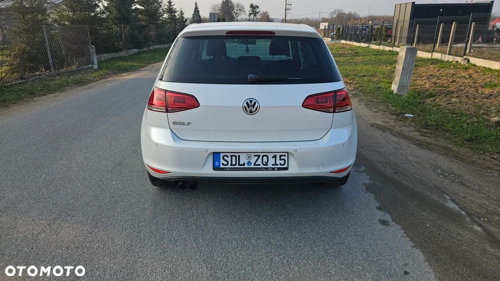Volkswagen Golf 1.4 TSI DSG Highline - 4