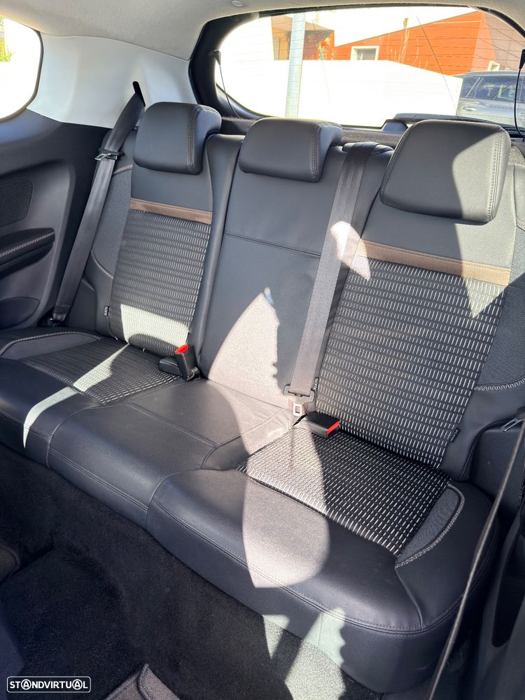 Peugeot 208 1.6 e-HDi Allure 95g - 11