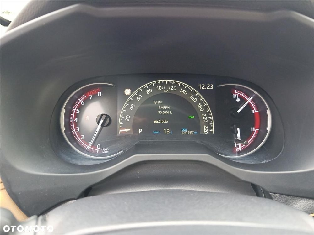 Toyota RAV4 - 14