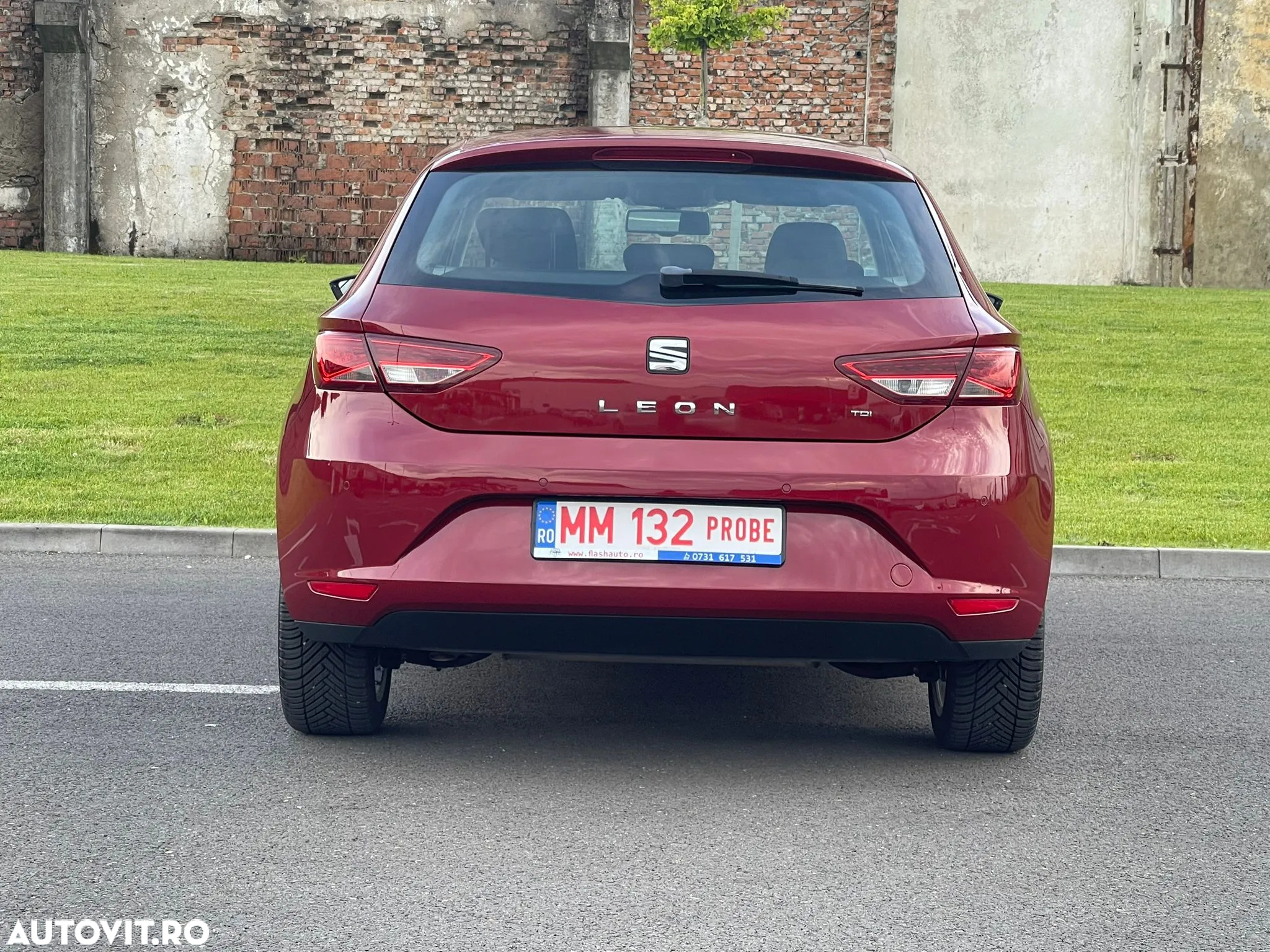 Seat Leon 2.0 TDI DPF Ecomotive Style - 3