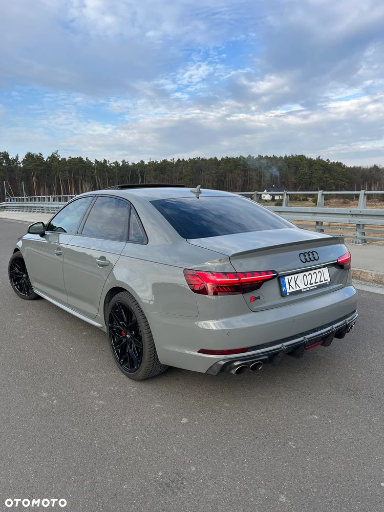 Audi S4 Limousine - 14
