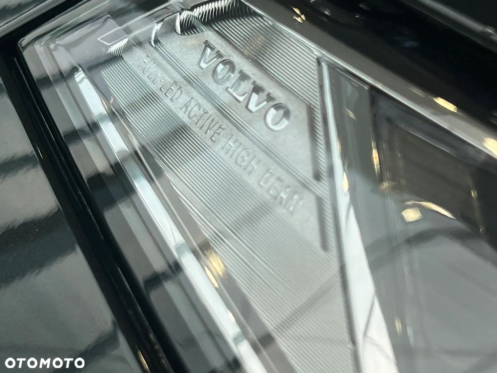 Volvo XC 90 B5 D AWD Ultimate Dark 7os - 21