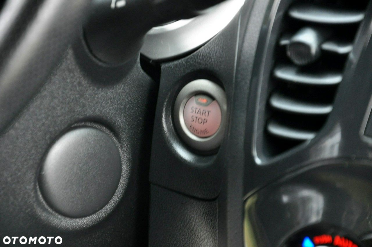 Nissan Juke - 35