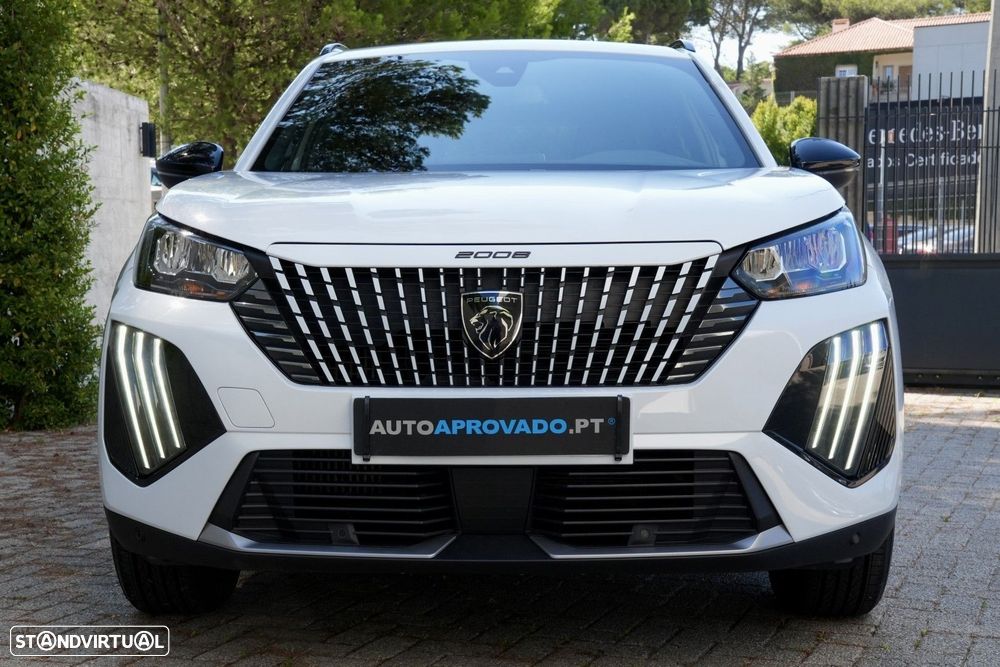 Peugeot 2008 1.2 PureTech Allure Pack EAT8 - 29