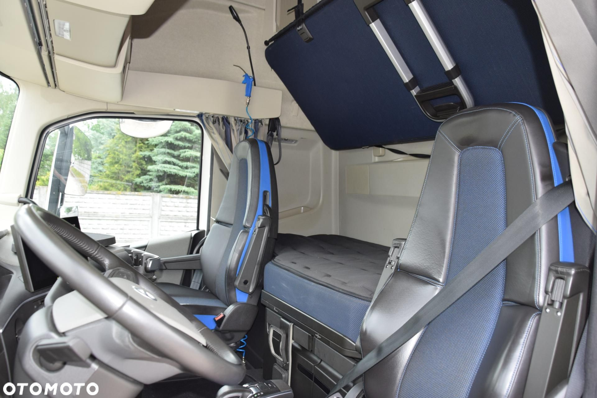 Volvo FH 460 Globetrotter XL i-Save - 9