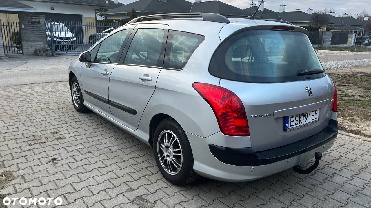 Peugeot 308 - 4