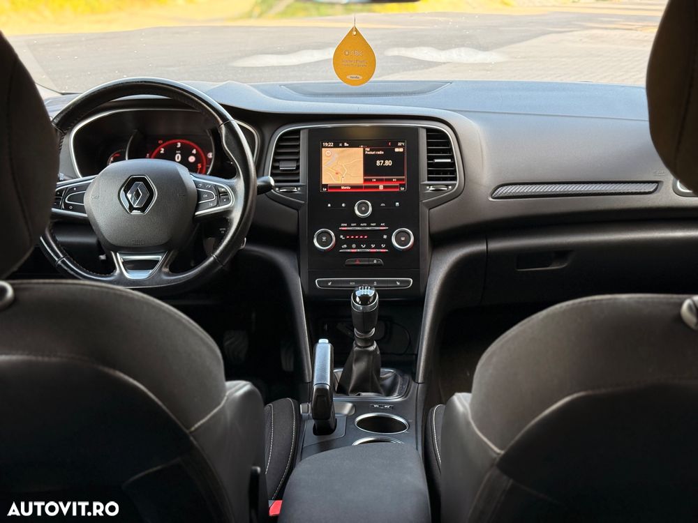 Renault Megane - 9