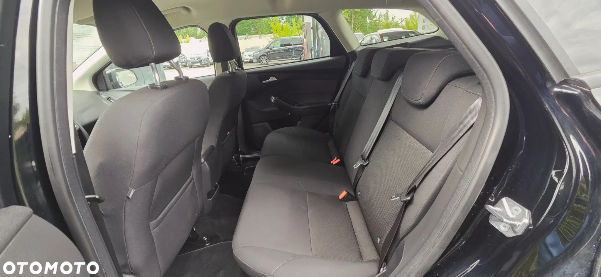 Ford Focus 1.5 EcoBlue Active Business - 32