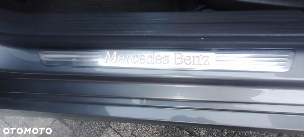 Mercedes-Benz CLA - 37