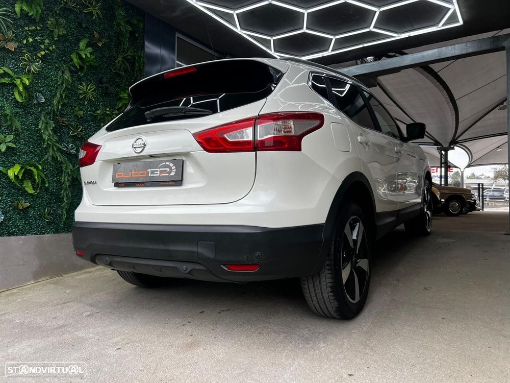 Nissan Qashqai 1.2 DIG-T Tekna Premium Pele S P.Preta - 6