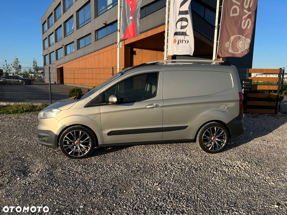 Ford Transit Courier Trend - 2