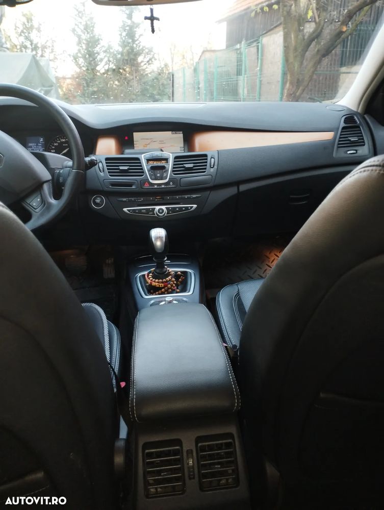 Renault Laguna Grandtour dCi 180 FAP GT - 6