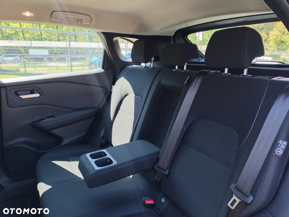 Nissan Qashqai - 14