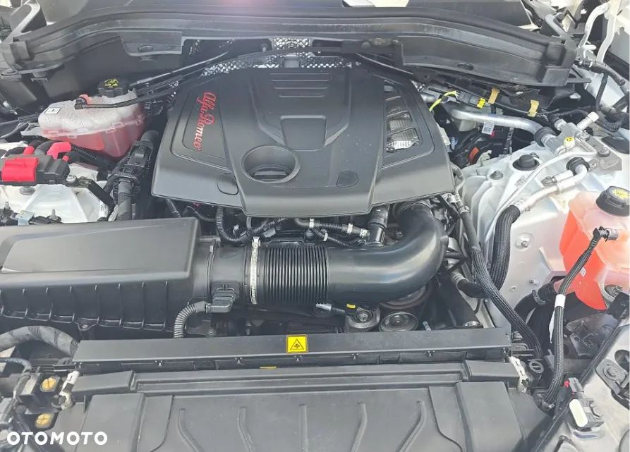 Alfa Romeo Stelvio 2.0 Turbo TI Q4 - 15