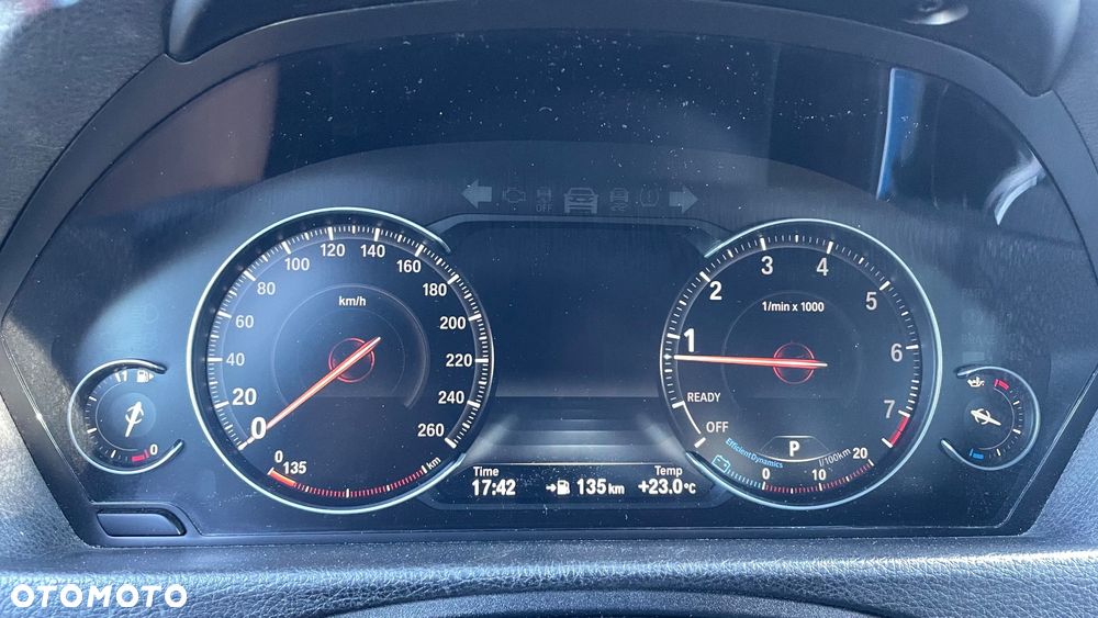 BMW Seria 3 320i Edition M Sport Shadow - 15