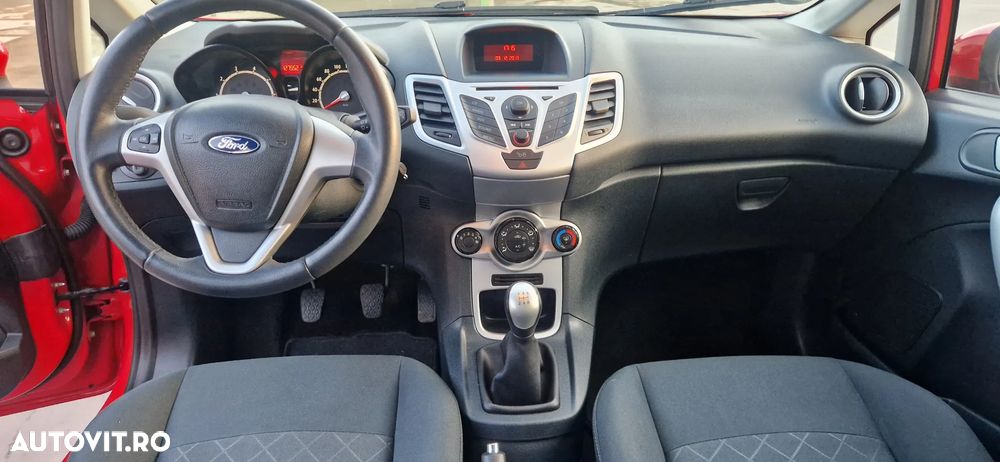 Ford Fiesta - 19