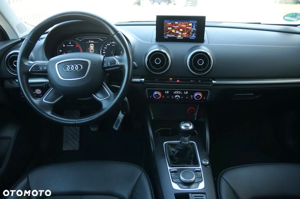 Audi A3 Sportback 2.0 TDI Edycja Specjalna - 23