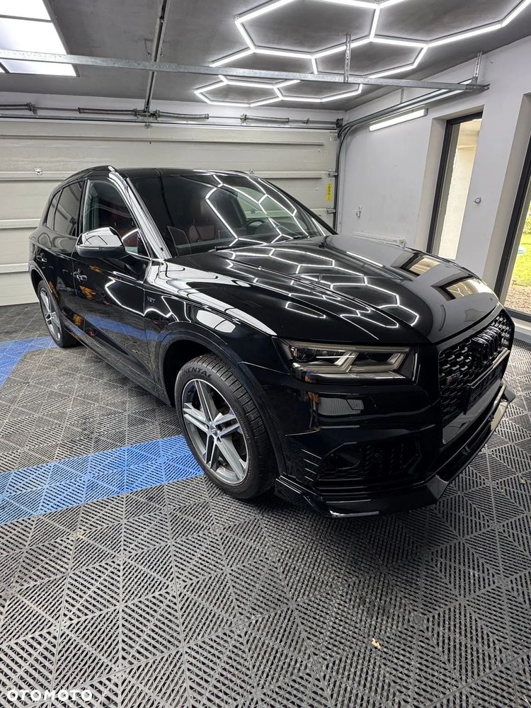 Audi SQ5 - 6