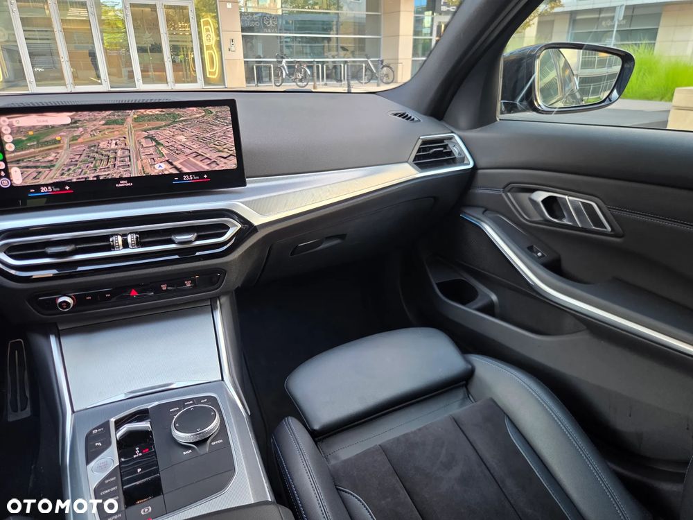 BMW Seria 3 320d xDrive MHEV M Sport sport - 13