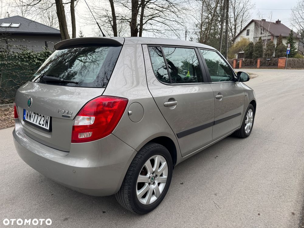 Skoda Fabia - 4