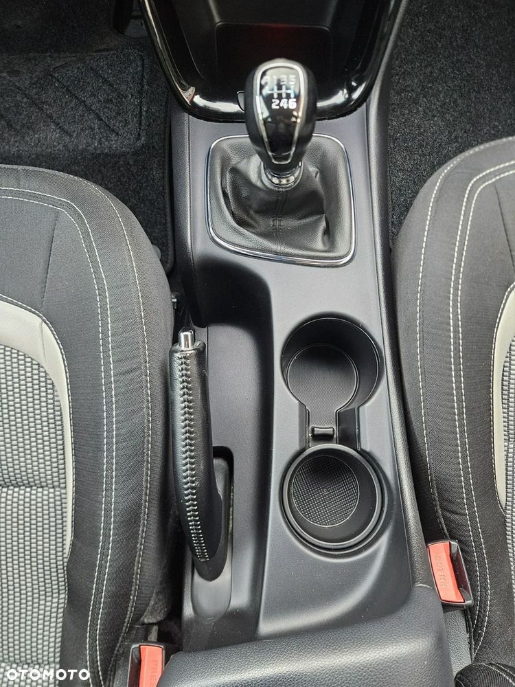Kia Ceed 1.6 CRDi SCR L Business Line Plus - 29