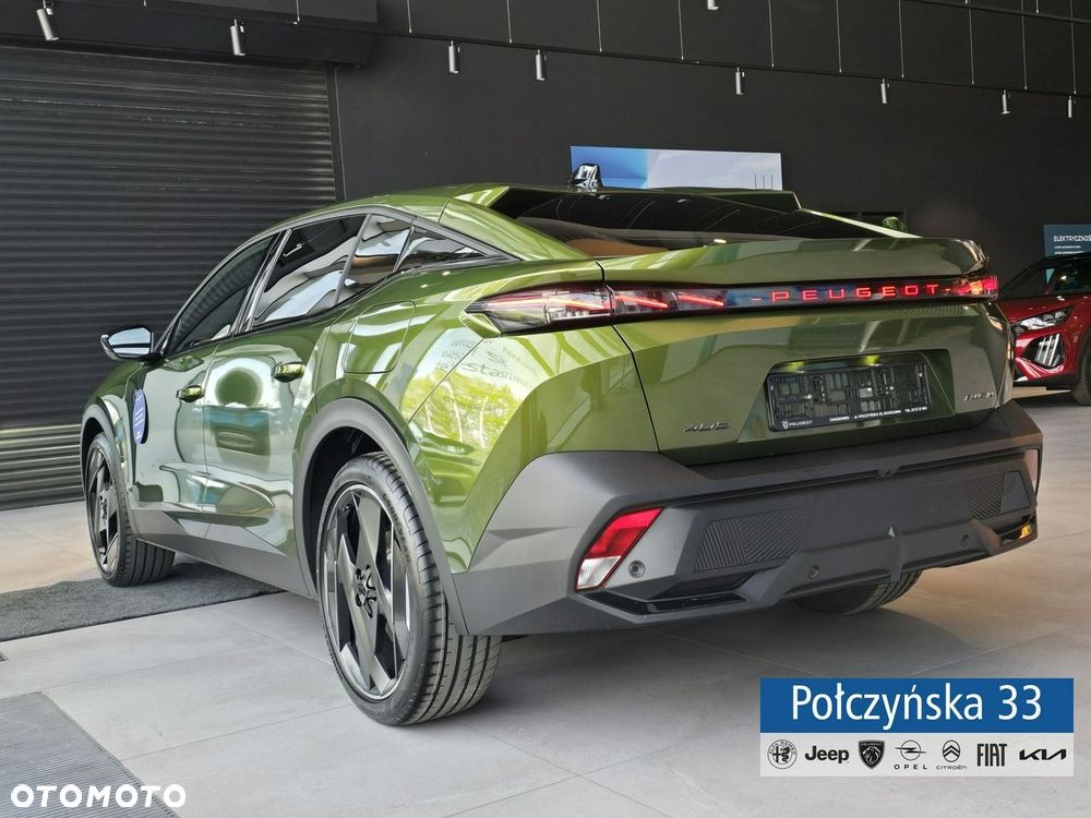 Peugeot 408 - 5