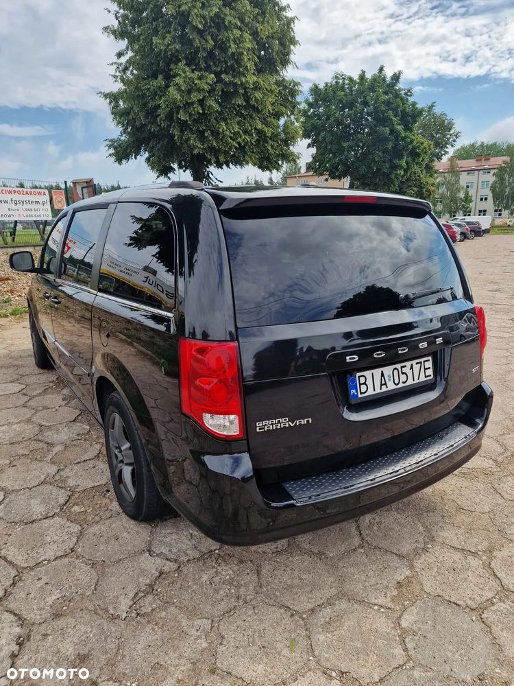 Dodge Grand Caravan 3.6 R/T - 4