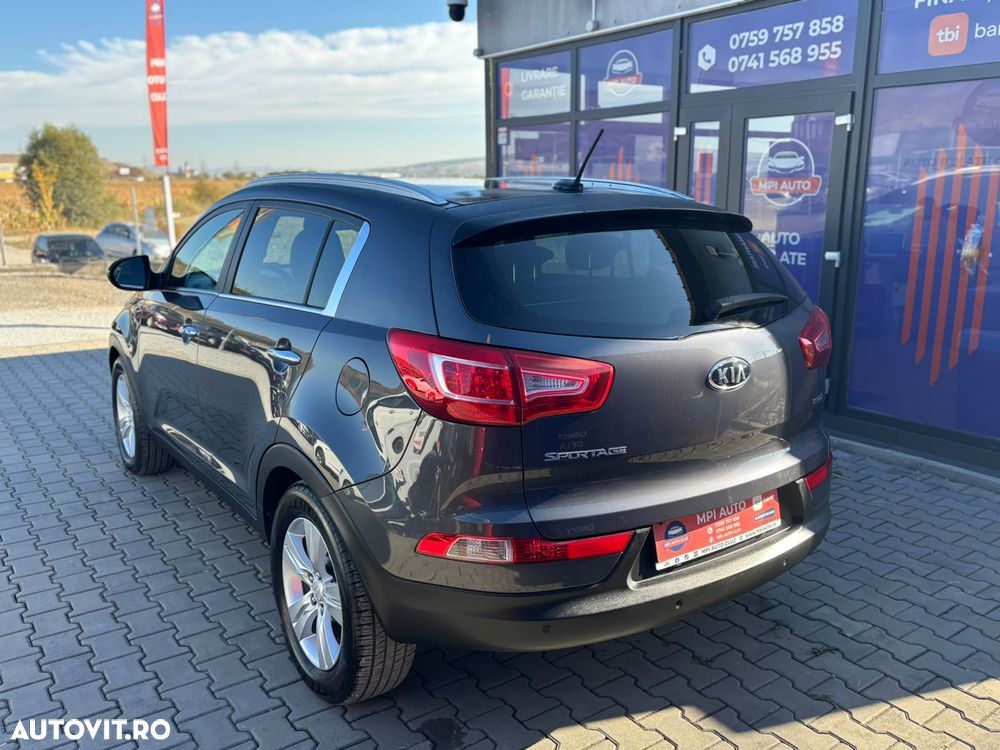 Kia Sportage - 8