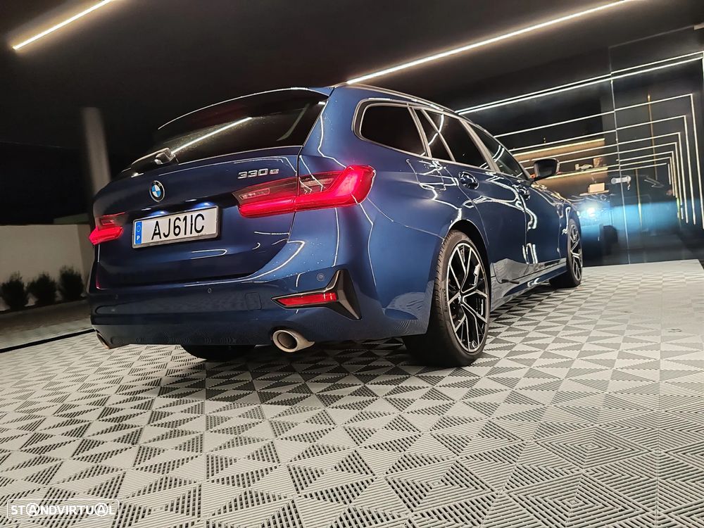 BMW 330 e Corporate Edition Auto - 12
