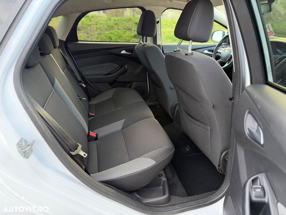 Ford Focus 1.6 TI-VCT White Magic - 10